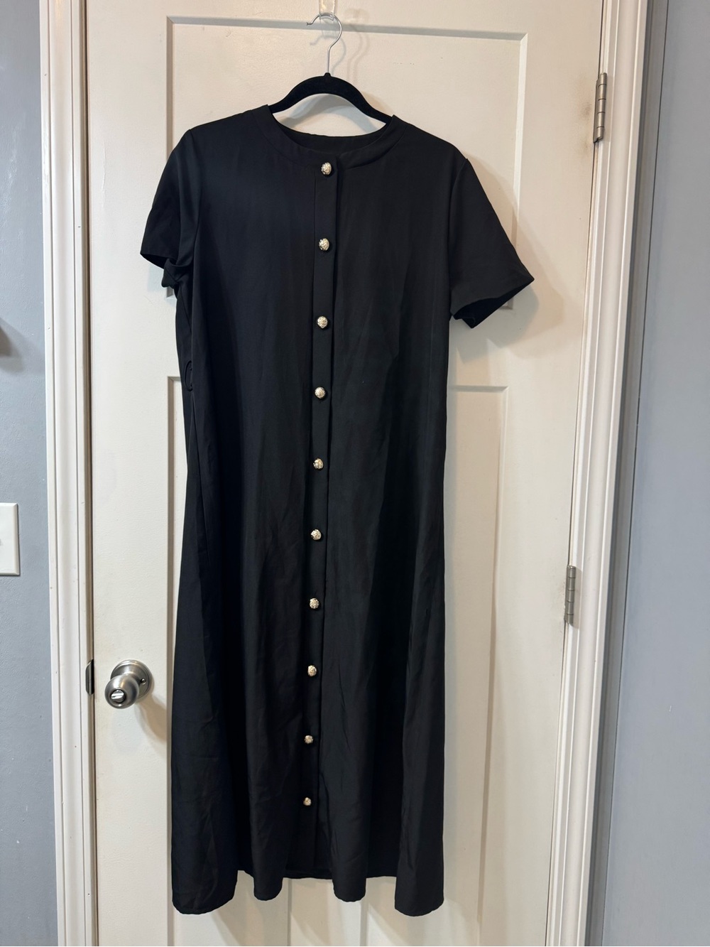 Black Button-Front Short Sleeve Dress